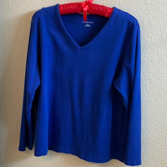 Lands' End Tops - Lands End Supima cotton V-neck longsleeve shirt